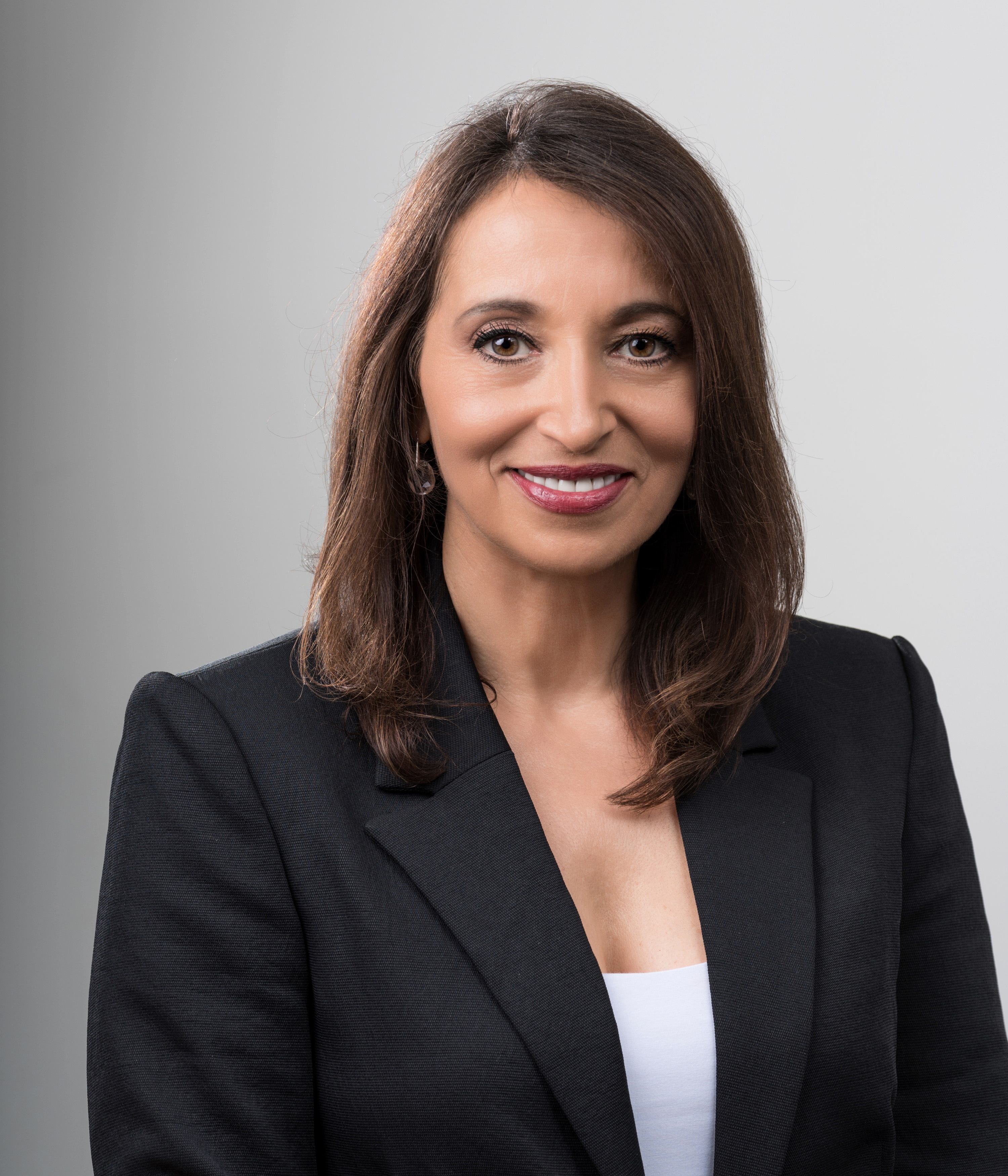 Grita Angelucci, Licensed Estate Agent and Business Sales Expert at Property AU